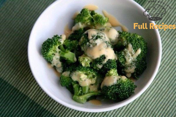 Broccoli with Cottage Cheese